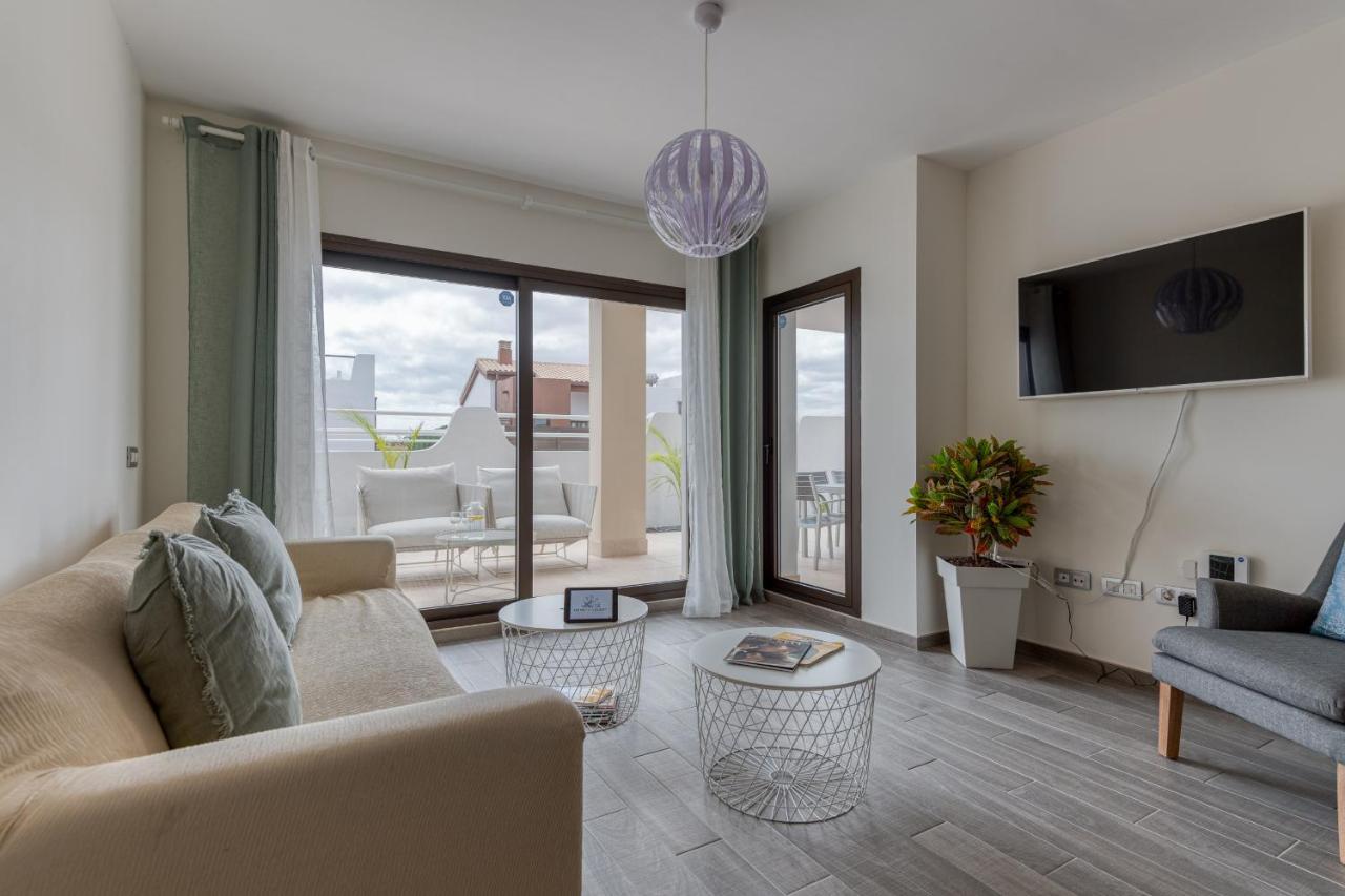 Homeforguest Flat With Large Terrace In Modern Residential Complex With Swimming Pool Caleta De Fuste Dış mekan fotoğraf