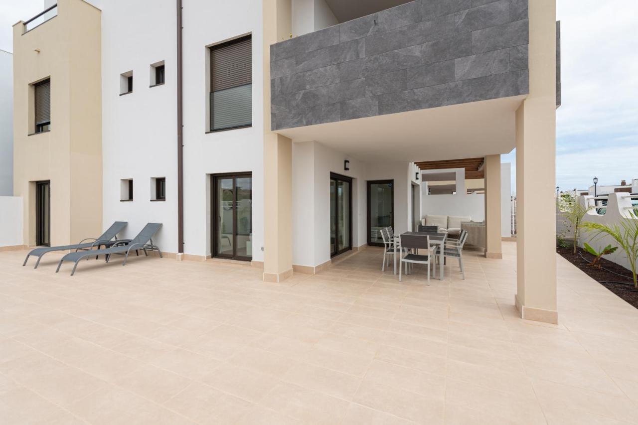 Homeforguest Flat With Large Terrace In Modern Residential Complex With Swimming Pool Caleta De Fuste Dış mekan fotoğraf
