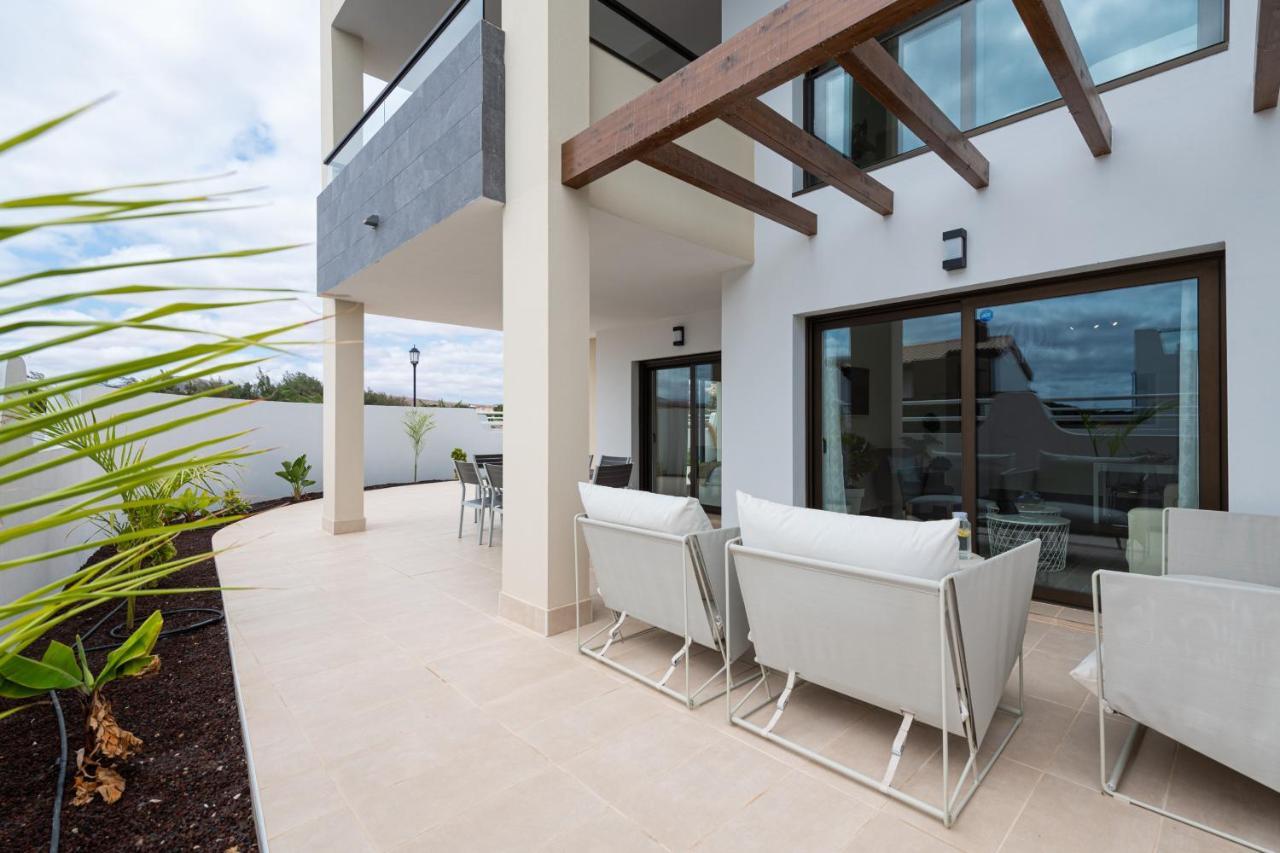 Homeforguest Flat With Large Terrace In Modern Residential Complex With Swimming Pool Caleta De Fuste Dış mekan fotoğraf