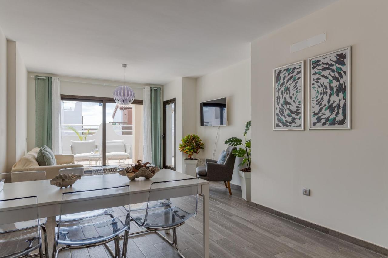 Homeforguest Flat With Large Terrace In Modern Residential Complex With Swimming Pool Caleta De Fuste Dış mekan fotoğraf