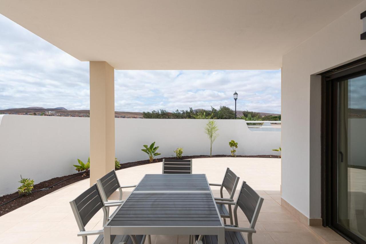 Homeforguest Flat With Large Terrace In Modern Residential Complex With Swimming Pool Caleta De Fuste Dış mekan fotoğraf
