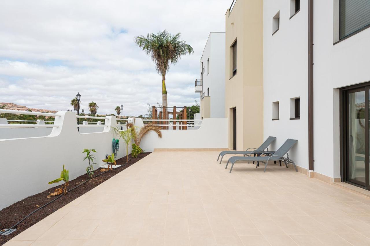 Homeforguest Flat With Large Terrace In Modern Residential Complex With Swimming Pool Caleta De Fuste Dış mekan fotoğraf