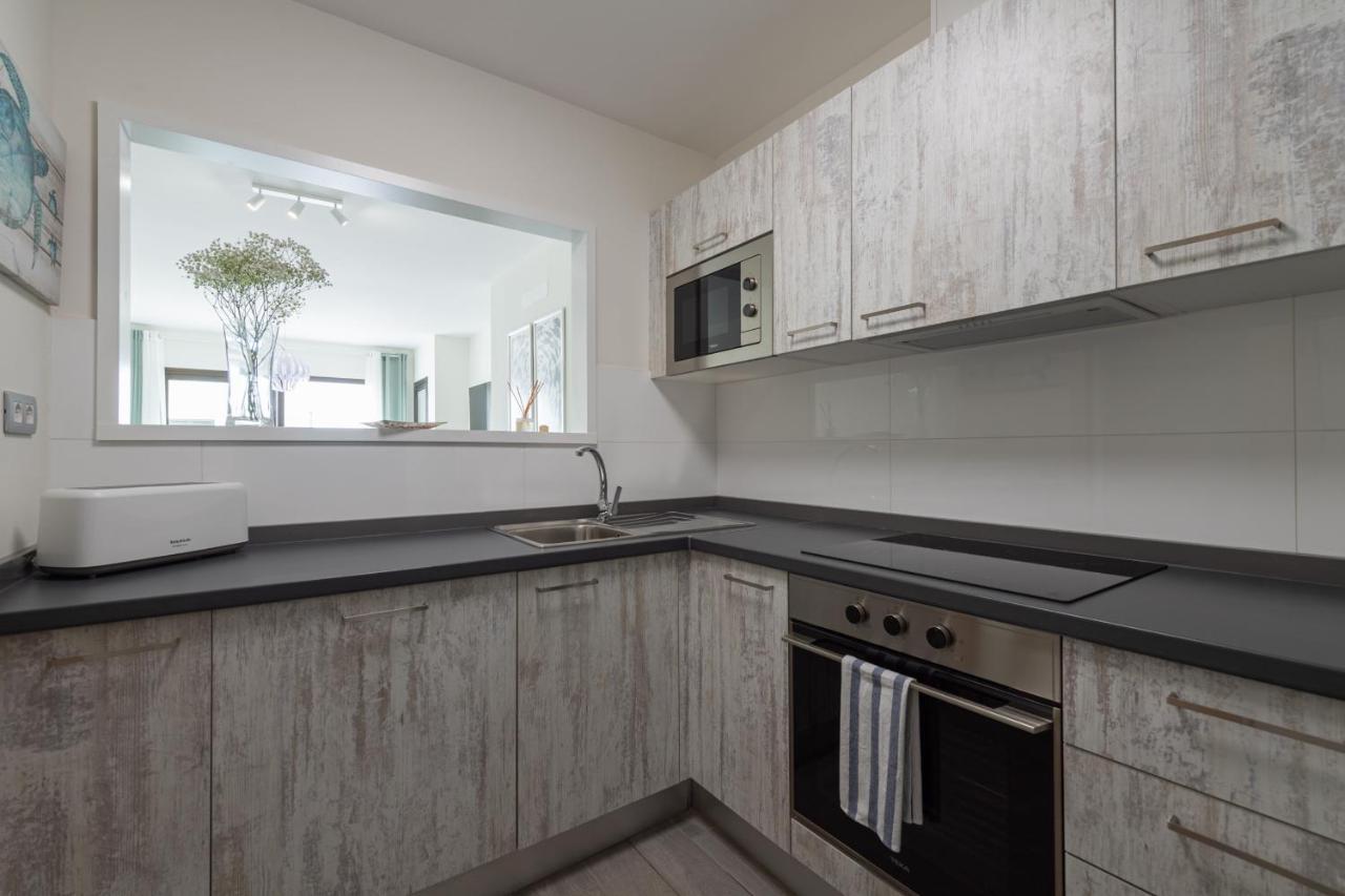 Homeforguest Flat With Large Terrace In Modern Residential Complex With Swimming Pool Caleta De Fuste Dış mekan fotoğraf