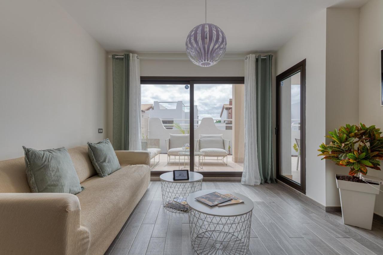 Homeforguest Flat With Large Terrace In Modern Residential Complex With Swimming Pool Caleta De Fuste Dış mekan fotoğraf